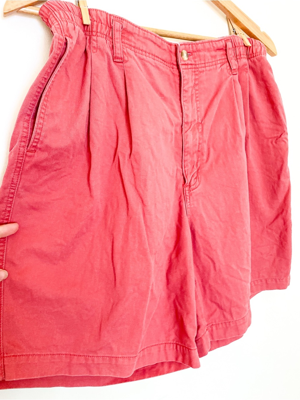 Northern Reflections Coral Pink High-Rise Bermuda Shorts - Picture 5 of 8